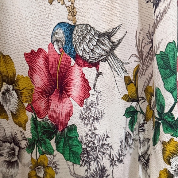 L'AGENCE Multicolor Backless Dress silk
L'AGENCE Gevena Jungle Tropical Coverup - Picture 11 of 12